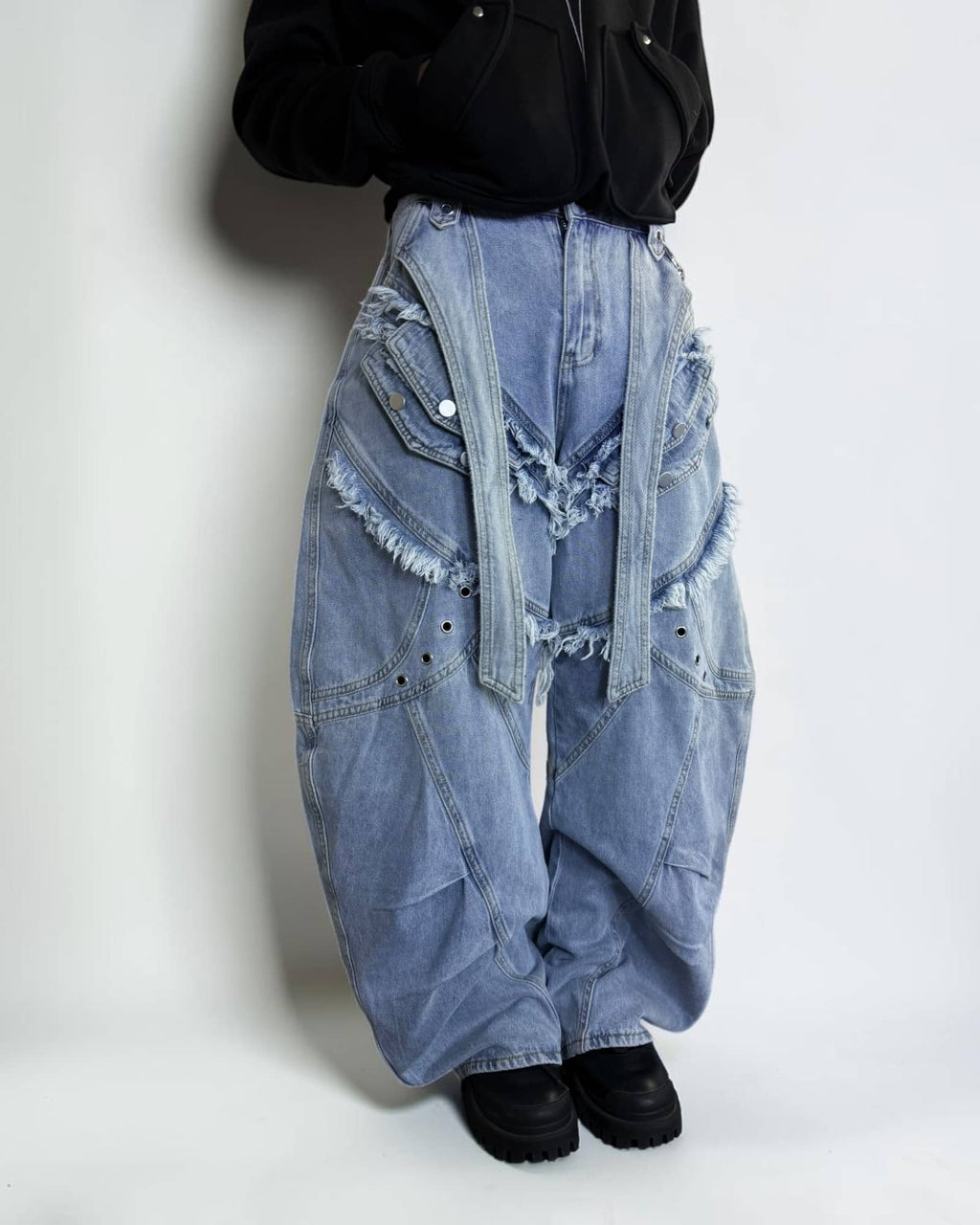 Jean CLS STUDIO BLUE SHARD DESTROYED
