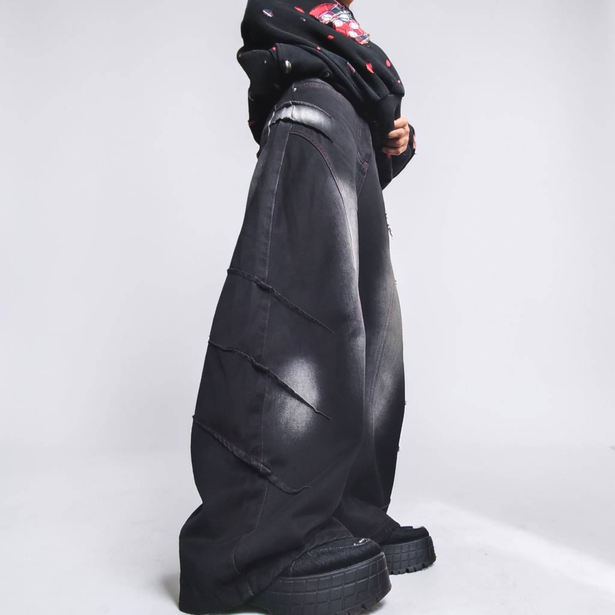 Jean baggy flare noir Y2K