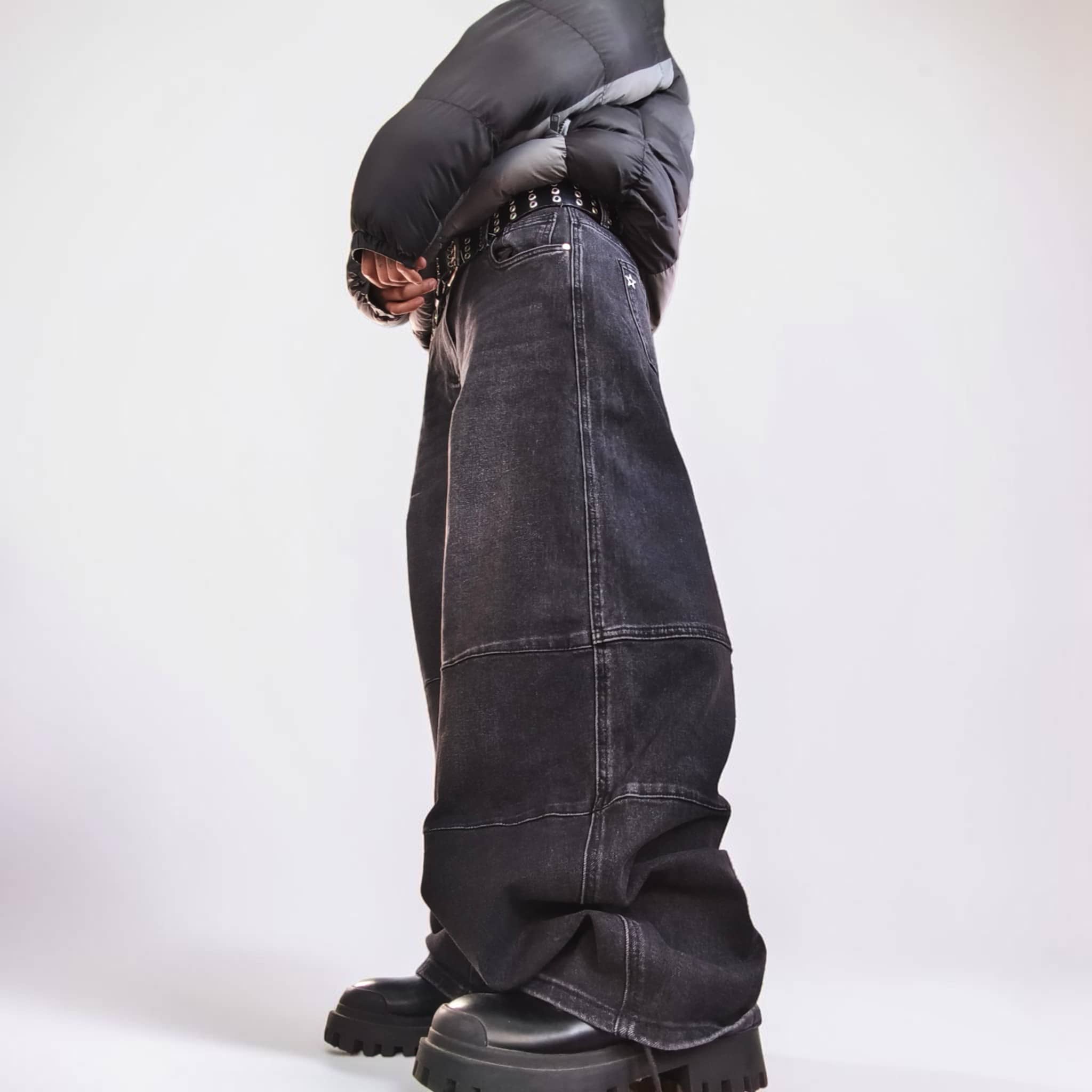 Jean ultra baggy barrel noir Y2K